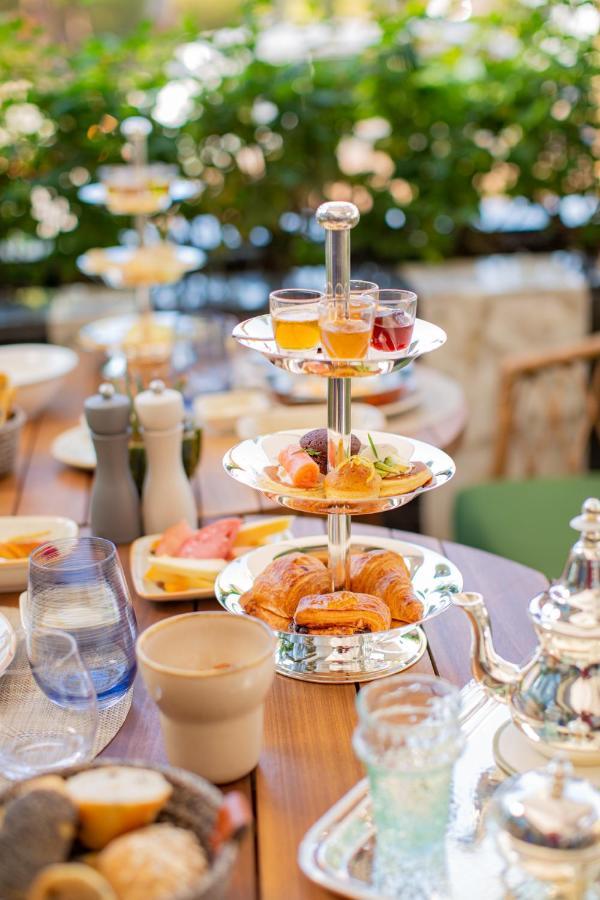 Hotel Jadali & Spa Marrakesz Zewnętrze zdjęcie Afternoon tea at the InterContinental London Park Lane